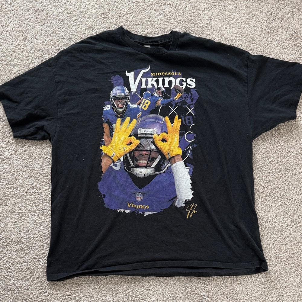 Minnesota Vikings Black Graphic T-Shirt